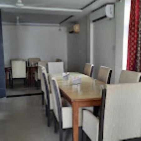 Mp Tourist Bunglow , Chitrakoot Hotel Sitapur Muafi Екстериор снимка