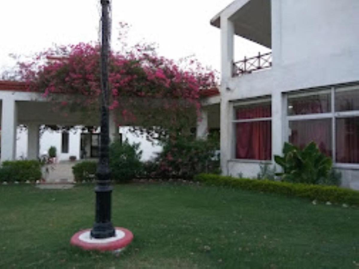 Mp Tourist Bunglow , Chitrakoot Hotel Sitapur Muafi Екстериор снимка