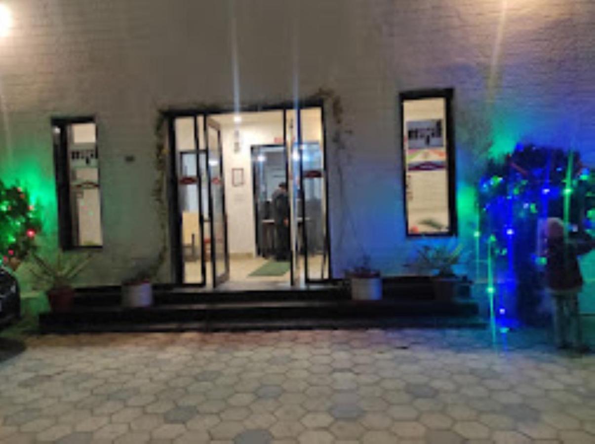 Mp Tourist Bunglow , Chitrakoot Hotel Sitapur Muafi Екстериор снимка