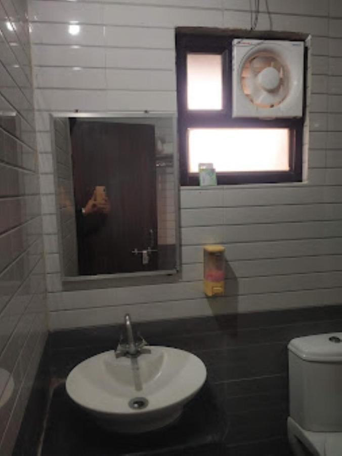 Mp Tourist Bunglow , Chitrakoot Hotel Sitapur Muafi Екстериор снимка